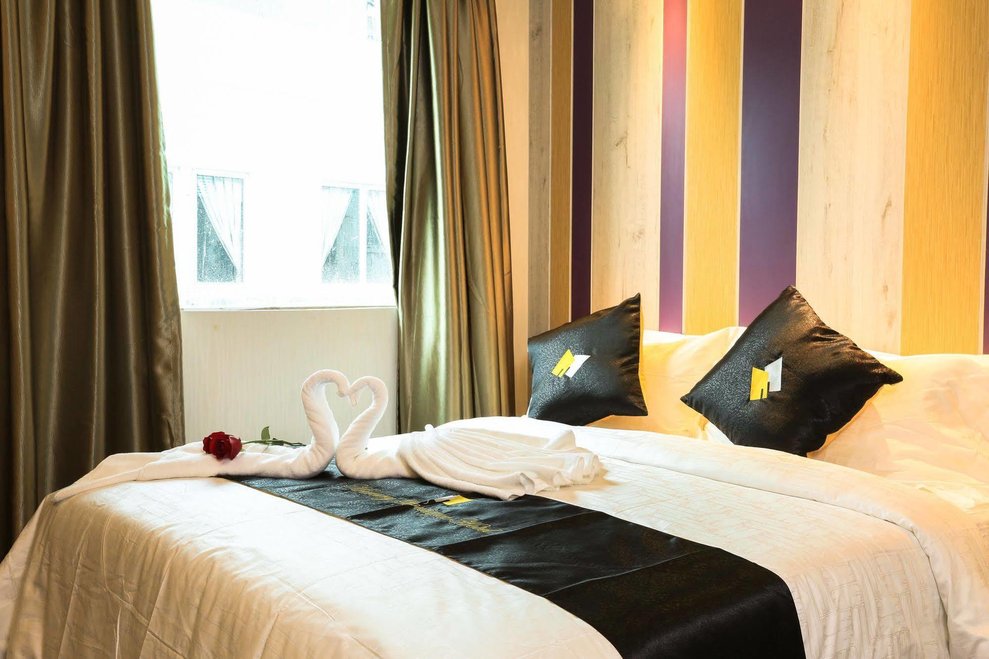 Mercury Boutique Hotel 3*
